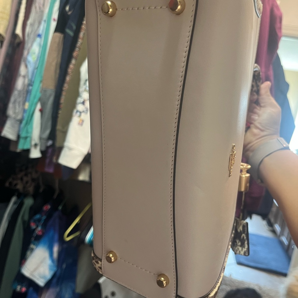 Coach snake skin Cream and Gold Logo Handbag brand new - Picture 6 of 9